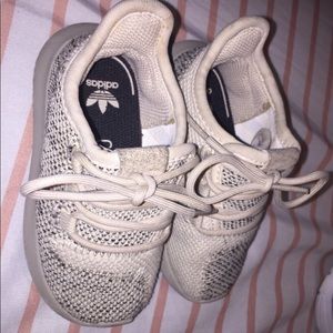 Adidas toddler size 6c